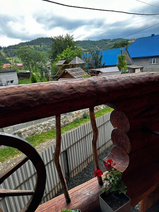 Sadyba U Anastasijky Synevyr Dış mekan fotoğraf